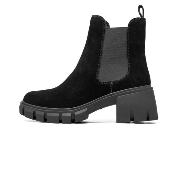 Women's boots - Picture 2 of 3